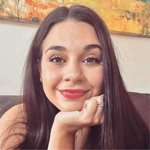 Meet your Posher, Nikki